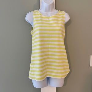 Sleeveless Loft shirt